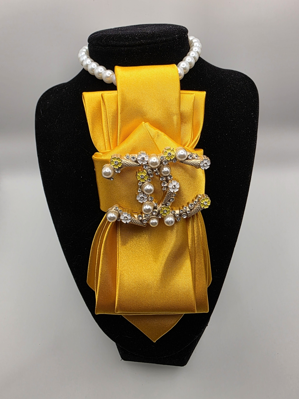 Tie Necklace | Yellow Satin